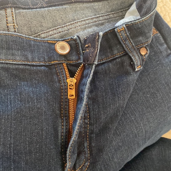 Wrangler - Picture 5 of 5